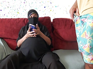 Facile Arab Wife Lets British Stepson Cum Vulnerable Her Belly